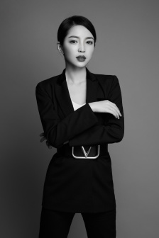 快穿女配系统名养成器类小说
